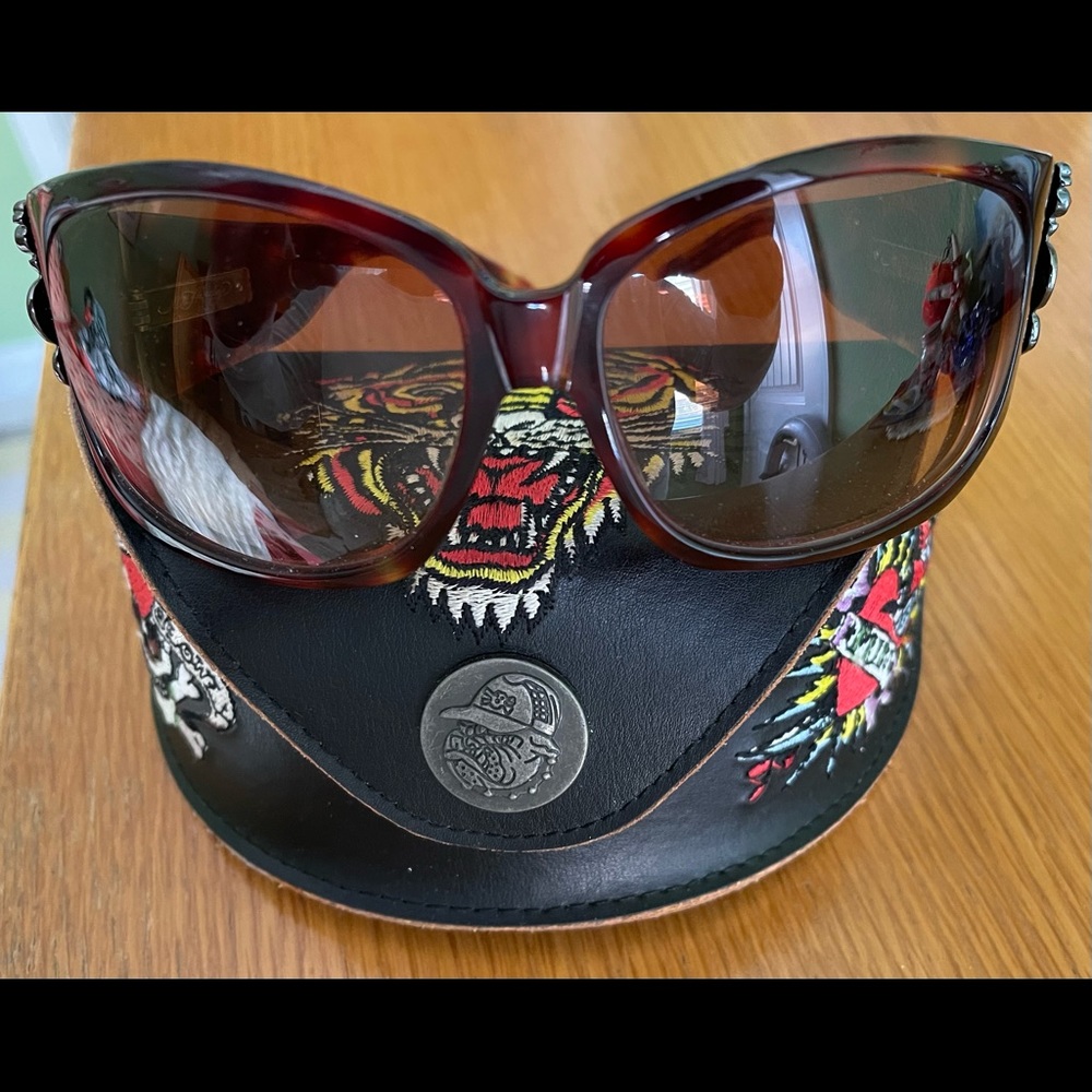 Ed Hardy sunglasses + case and cloth
